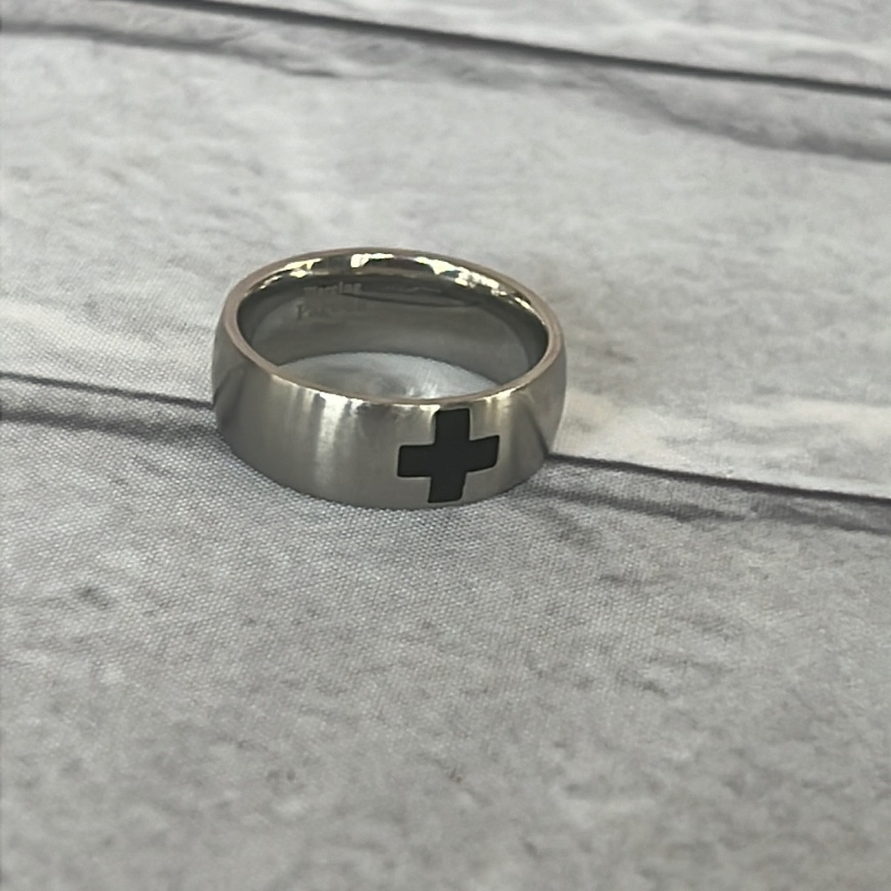 Pagoda piercing stainless steel mens ring size 12